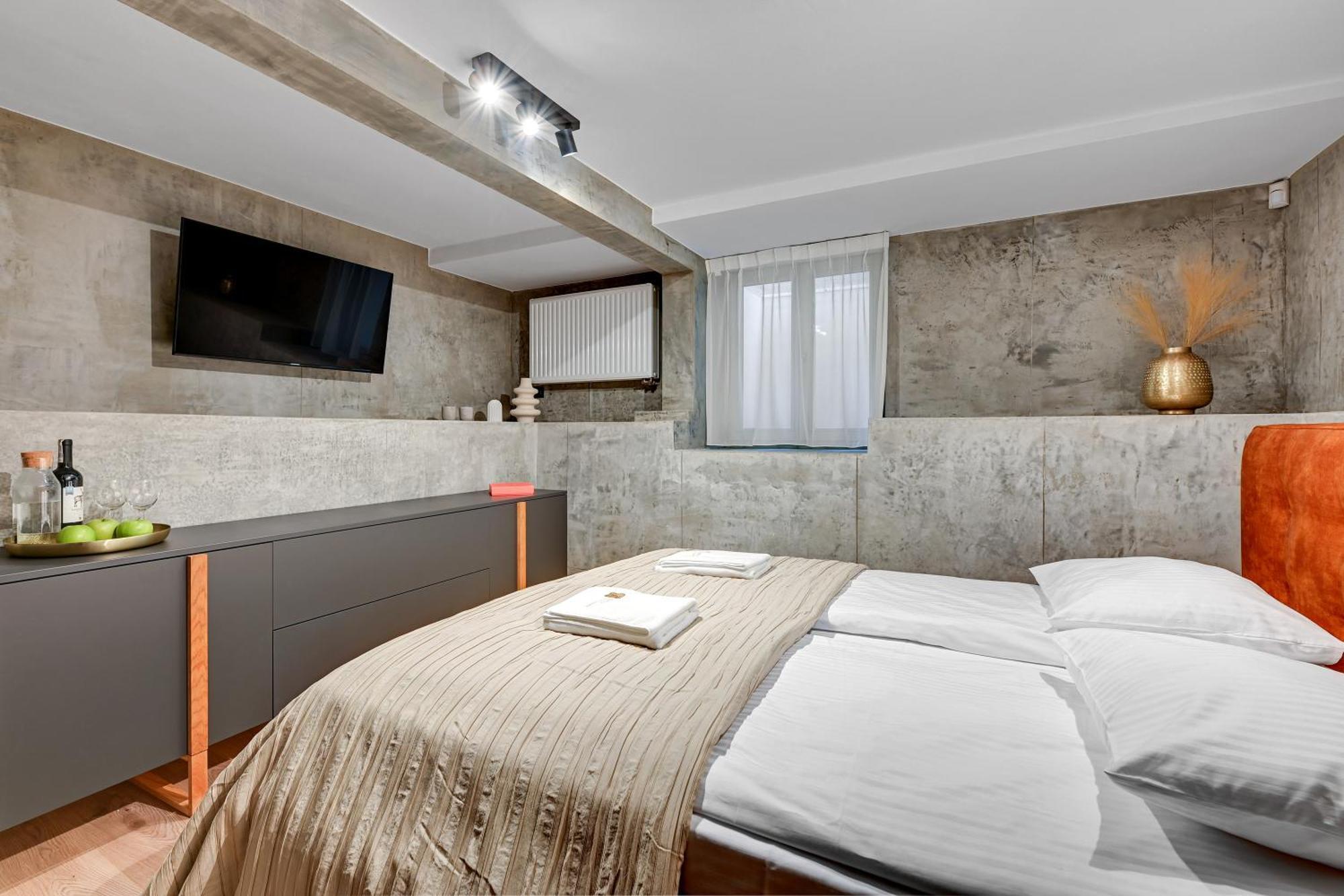 Dr - Side Premium Apartmán *